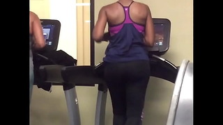 Vouyer Colossal Booty On The Gym Jiggling At Treadmill Candid Footage Of Bubble Asshole