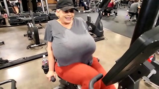 Claudia Marie Training For Boob War With Kayla Kleevage