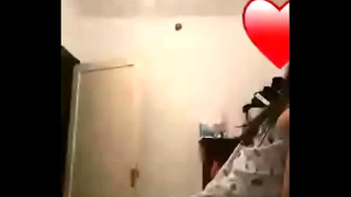 Gravo A Mi Amiga Haciendo Twerk